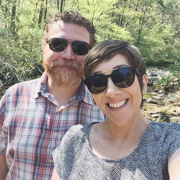 Meet your Posher, Lisa - Picture 1 of 1